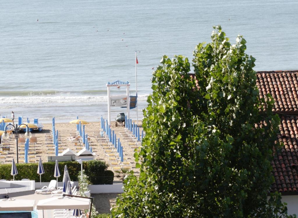 Hotel Venezia E La Villetta Lido di Jesolo Eksteriør bilde