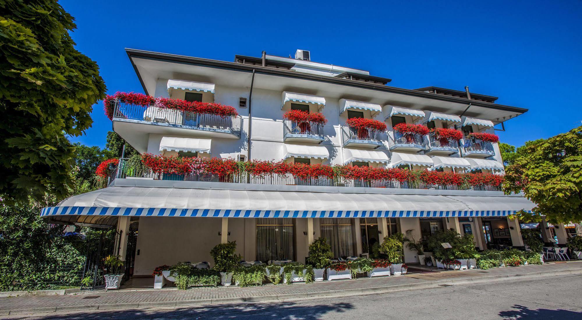 Hotel Venezia E La Villetta Lido di Jesolo Eksteriør bilde
